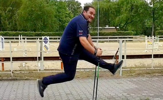 achtsam lachen humor abnehmen zunahmen diät zunehm-spirale gesund leben lachtsamkeit lasse walter